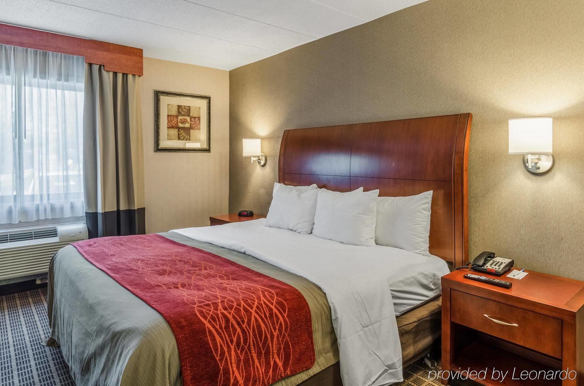 Comfort Inn & Suites Вэст спрингфильд Экстерьер фото