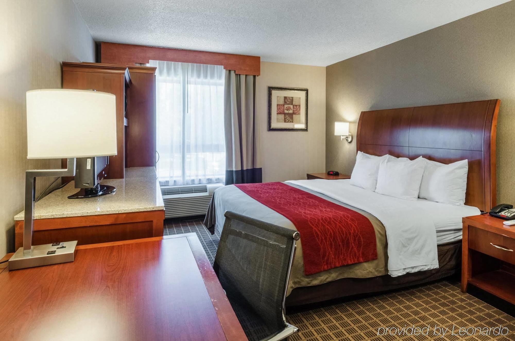 Comfort Inn & Suites Вэст спрингфильд Экстерьер фото